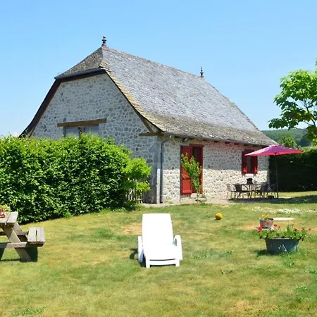 Maison De Charme Entre Monts Du Cantal Et Vallee Du Lot - Jardin, Internet, Animaux Acceptes - Fr-1-742-127 Holiday home