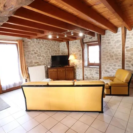 Maison De Charme Entre Monts Du Cantal Et Vallee Du Lot - Jardin, Internet, Animaux Acceptes - Fr-1-742-127 Holiday home